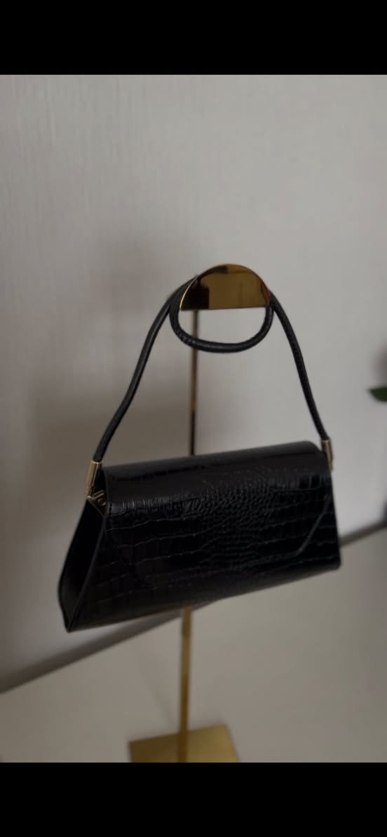 السعر 8 وتوصيل مجاني للنجف


**إذا كنت صاحب هذا الإعلان وتريد حذفه لأي سبب، رجاءا أرسل رسالة إلى الدعم الفني**