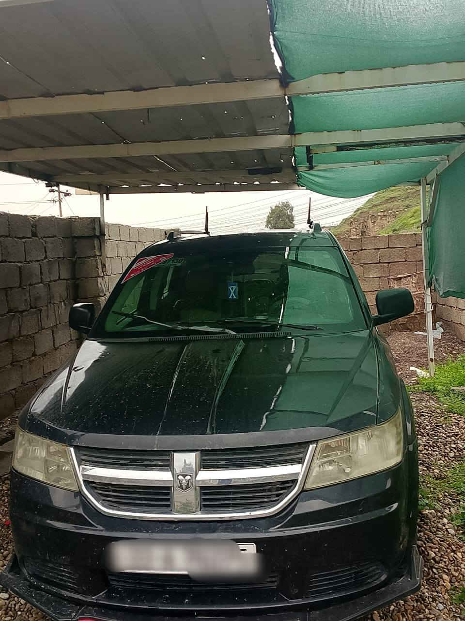 دوج جورني موديل 2009 ،، رقم اربيل  دولي  باسمي سنويه لل 2031 كابون بانزين ،محرك 6.. سلايت تبريد تدفئه كشنات جلد،،  طخه خفيفه الجاملغ  والباب خلف السائق السعر 
95 ورقه وبيها مجال ،، صدر نص عمر هاي تفاصيلها *********** مكاني موصل
