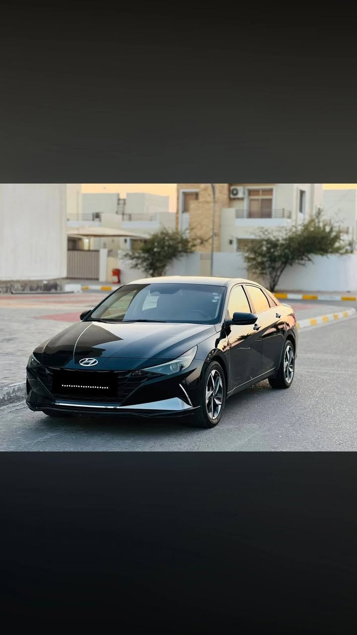 سلام عليكم النترا 2021 خليجي مكينه 2000 دوش سياره رقم سليمانيه جديد شرط التحويل  بيه صبغ قبق جنطه وجاملغ امامي بدون دواخل سياره ماشيه 100 الف كير مكينه كفاله تبريد صدر كله جاهز السياره ب130 وبيه مجال العنوان بغداد رقم الهاتف ***********
