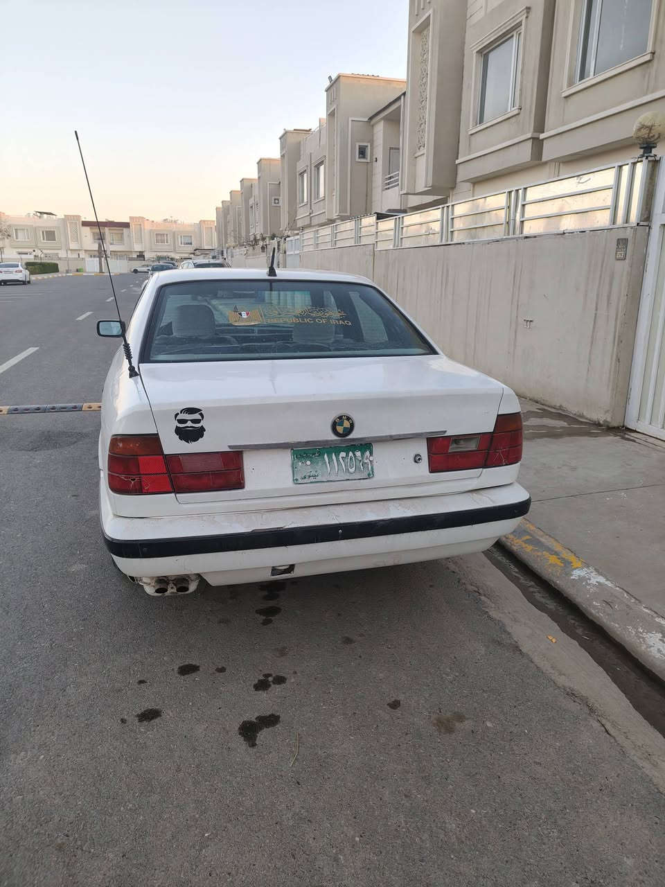 السلام عليكم عندي بي ام 520 محرك كبس فول توماتيك اللي عنده سياره يراوس يعني متوم ماعندي مشكله سياره جاهزه ماناقصها اي شي صاحبها شرعي موجود شرط وطاله الي عنده ماروس يجي خاص وا يتصل هذا رقمي ***********
