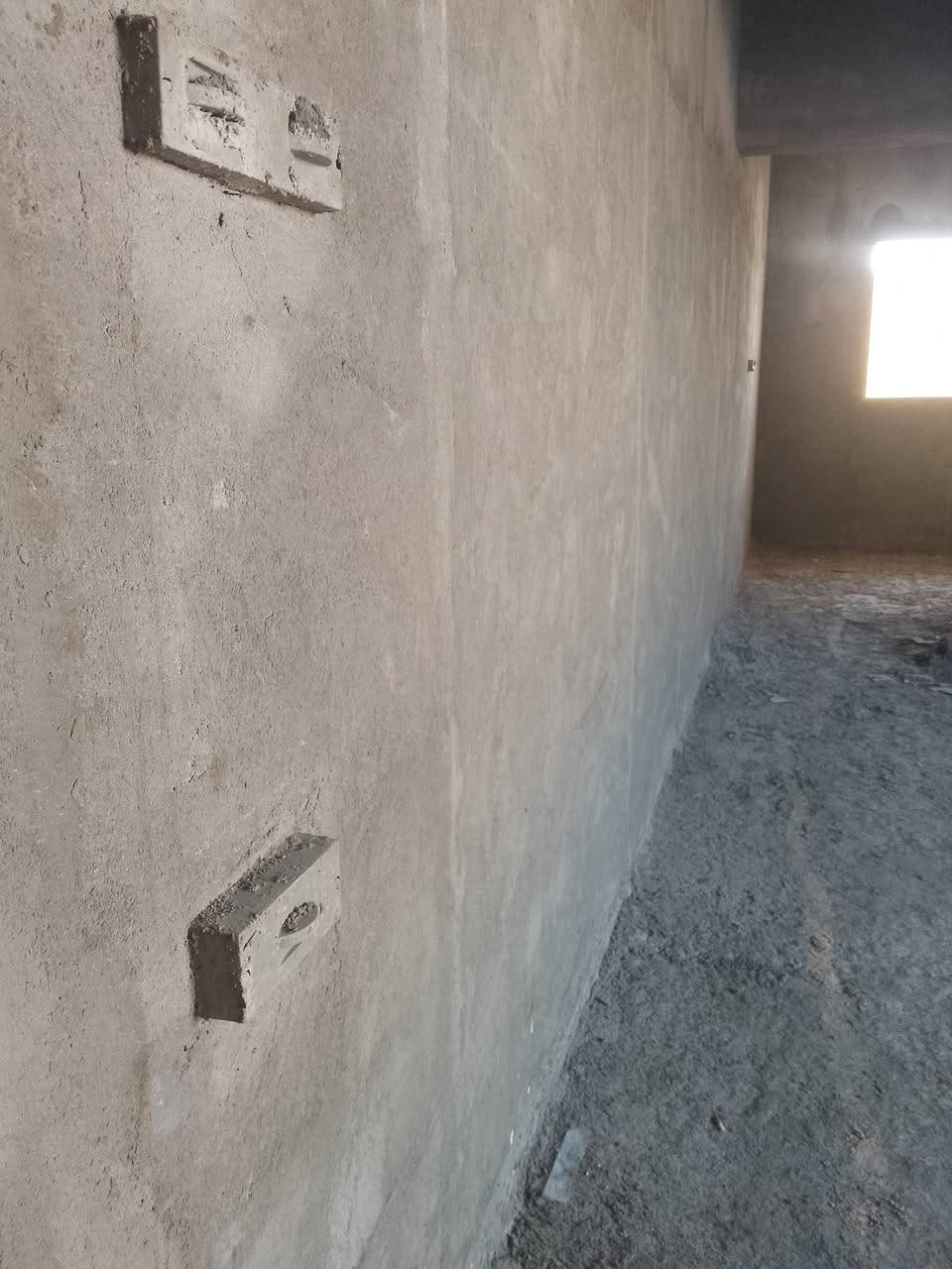 السلام عليكم 
كادر لبخ من السماوه متفرغ
 شغل نضيف مساطر كبان
 التزام بالعمل تصل
 و*********** 
الرزق على الله
