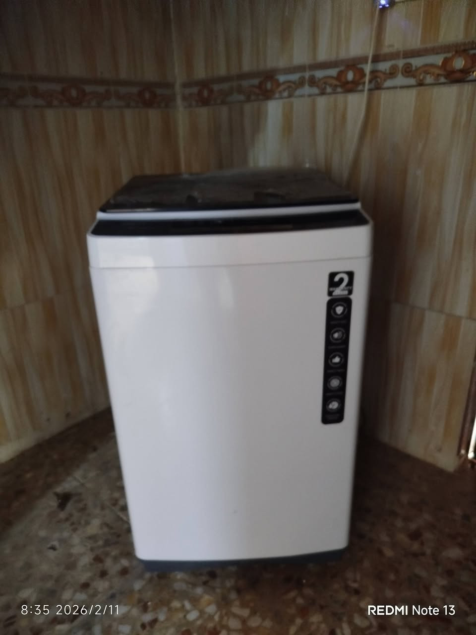 سلام عليكم غساله للبيع اريدته 290وبيه مجال الغساله جديده ***********
