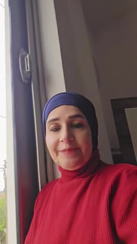 أحبكم هوايه وأخاف عليكم  والتأخير  صار على الطلبيات مالتكم بسبب المطر ...