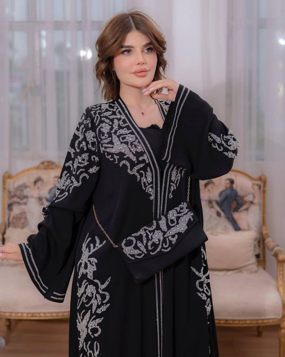 #الجديد والمختلف ❤️‍🔥
#توفر  عباية اماراتي #الشغل تطريز يدوي🪡🧵
بألوان مختلفة وقصة مميزة 💚 

#متوفرة كافة القياسات حتى القياسات الخاصة 😍
#متوفرة خدمة توصيل كافة محافظات العراق 🚗🇮🇶


**إذا كنت صاحب هذا الإعلان وتريد حذفه لأي سبب، رجاءا أرسل رسالة إلى الدعم الفني**