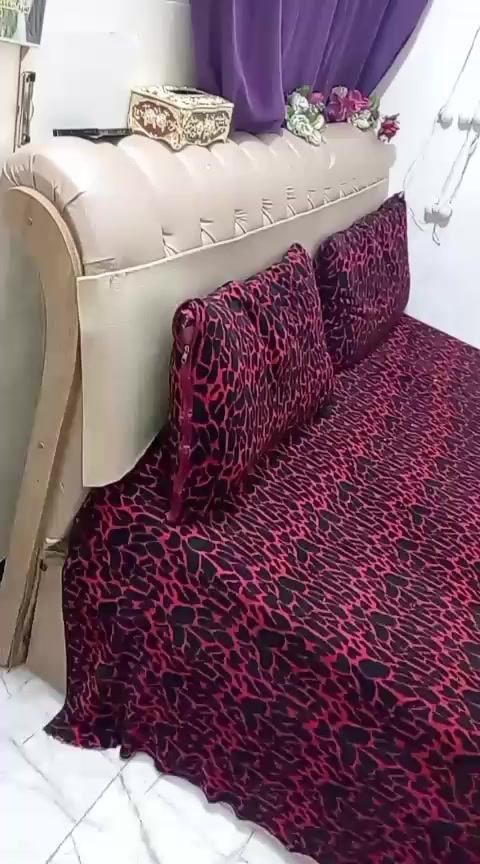 سلام عليكم غرف 2 تركي للبيع  غرف موضحه تفاصيل عن بل مقطع سعر الغرف ثنينهن ب600 مكانهم حي زيتون باقي تفاصيل تواصل وياي ***********
