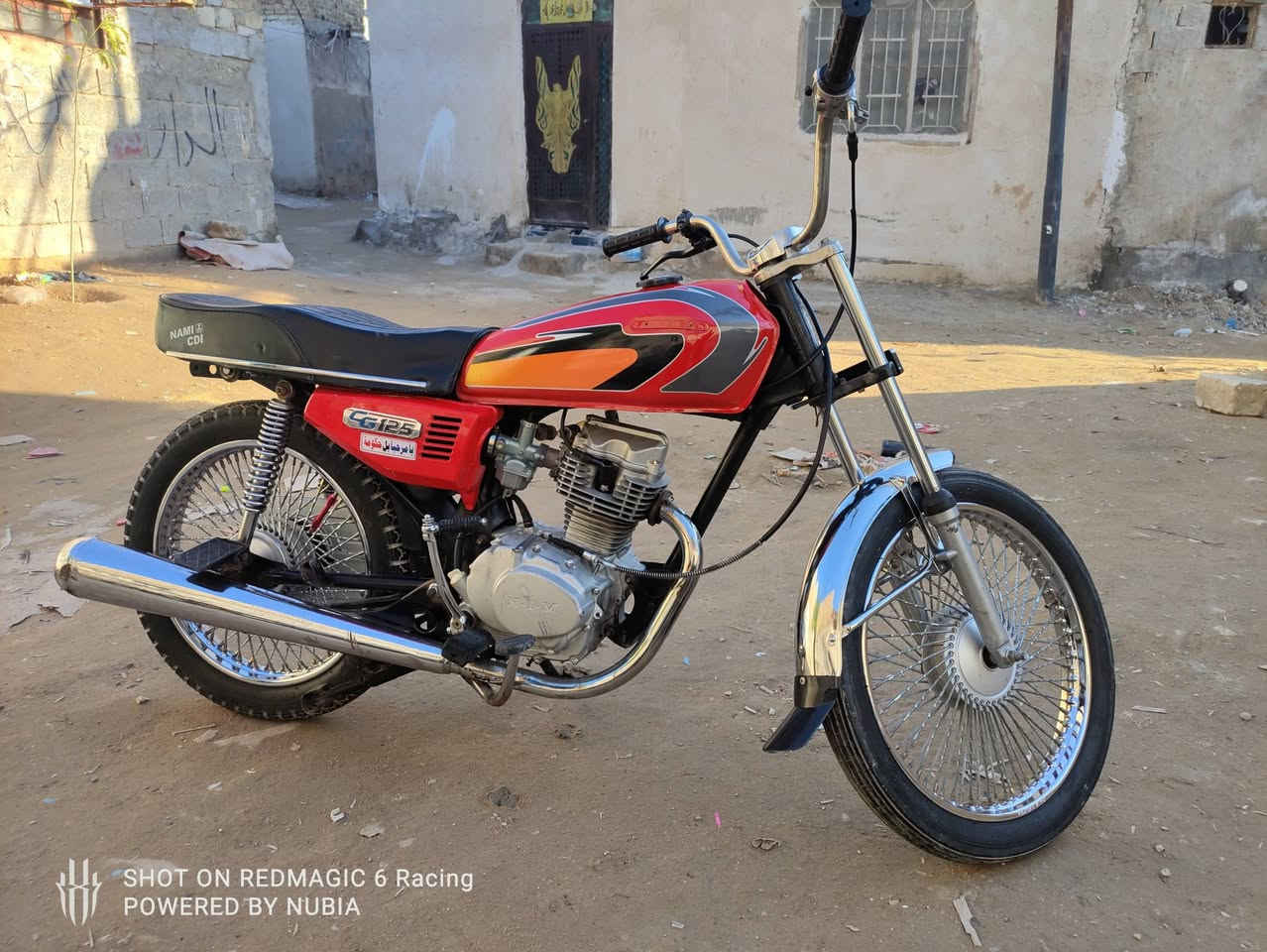 السلام عليكم دراجه اوراق كامله مكاتبه مكتب شاصي موديل 13 الأغراض 22 السعر 500 وبيهه  مجال للطيبين مكاني نجف شارع المدينه ***********
