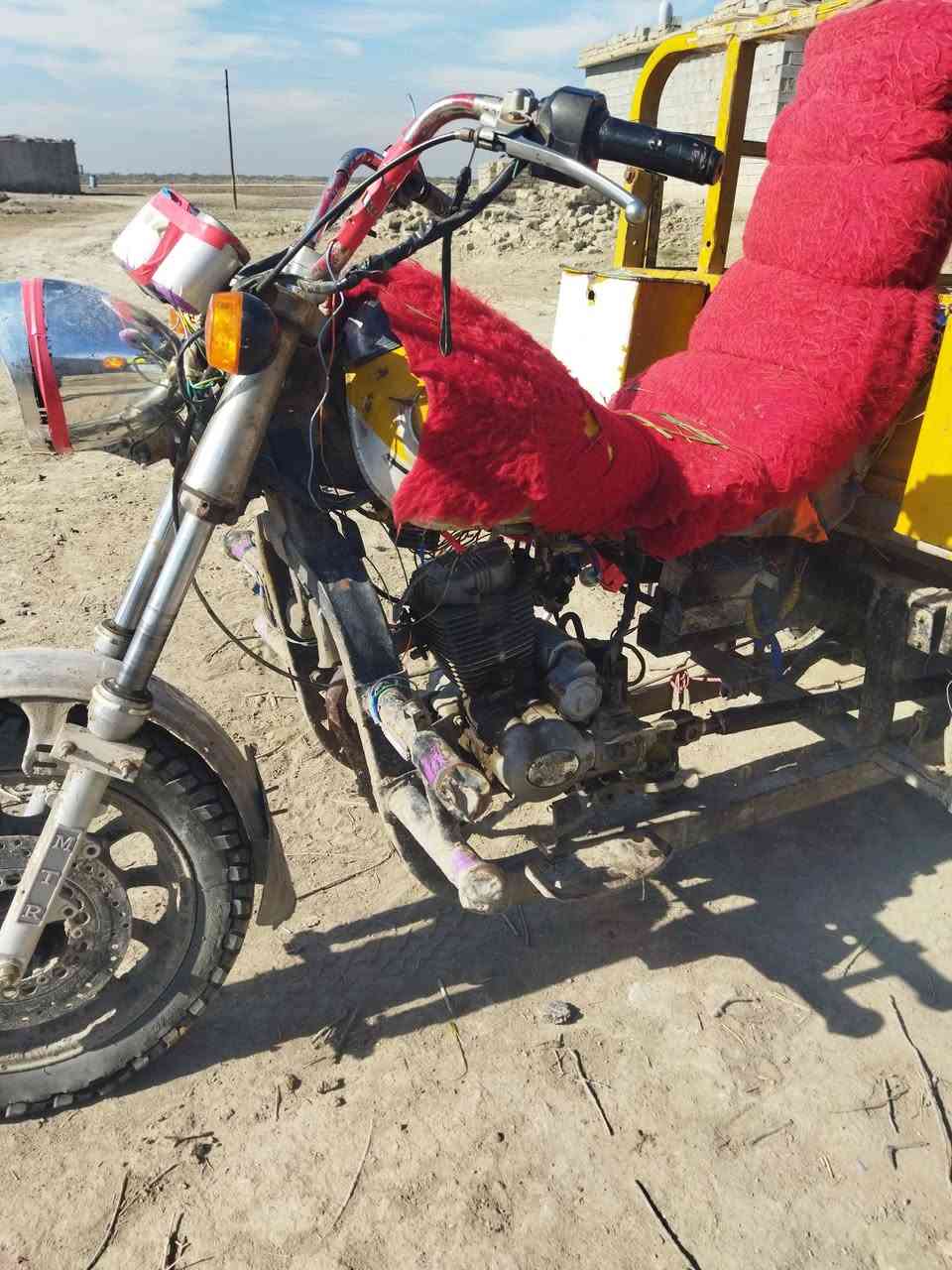 سلام عليكم ام تي ار للبيع أوراق ستوته صاحيه سلف كهربايات كلهأ شغاله توني شاد دبلات مكان القرنه الثغر صيطره الجوابر ..السعر 800 وبيهأ مجال ***********واتساب
