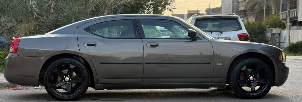 Dodge Charger جارجر
موديل 2010 محرك 6 سلندر 3500
رقم بغداد باسمي 
ماشيه ١٧٨ الف 
سياره داخله كلين وهنا مرشوش ٤ قطع مال جراد بدون اضربه
 والسونار  مرفق بالمنشور وعالفحص وين متحب تفحص افحص
سياره كير ومكينه  وصدر والله مسوي كله جديد دبلات شمعات بعد.يحتاجلها مشط ستيرن  ..اليخابرني يامر امر ولحد كلي حصلت ولكيت وغاليه ورخيصه كلشي اكو بالسوك
 سعر ١٠٧ ورقه
بغداد الكرخ العامريه
للاستفسار اتصل او واتس اب
***********
