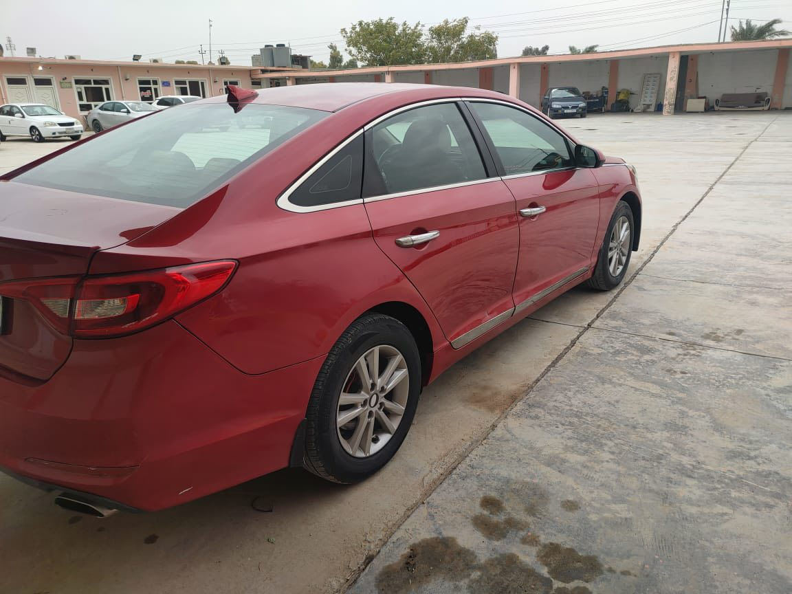 سلام عليكم
للبيع سوناتا 2017
وارد أمريكي

رقم سليمانيه 
السنويه لحد 2028 ينتهي
تخم تايرات  جديده
ماشيه 220 الف حقيقي
السونار مرفق

موقع السياره _ ديالى خانقين

للاتصال   ***********
