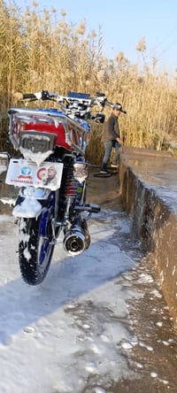 دراجه للبيع موديل 24 اوراق اصولي دراجه مكفوله من كلشي للتواصل 07859838...