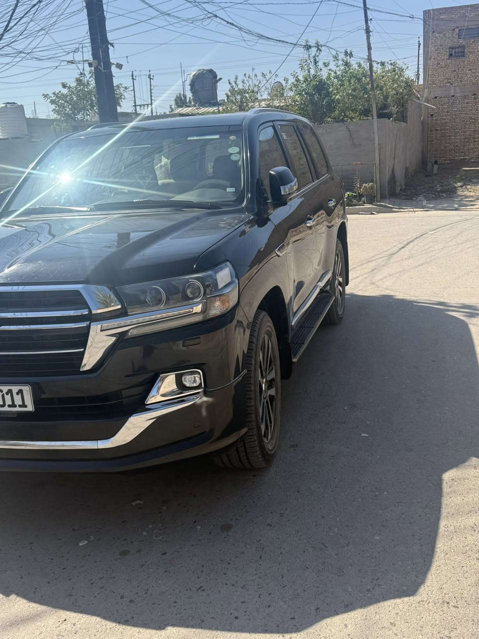 السلام عليكم لاندكروزر موديل ١٩شركه جيهان أربيل مكفوله كفاله عامه شرط السونار ماشيه ١١٤الف السعر ٥٠الف دولار ***********
