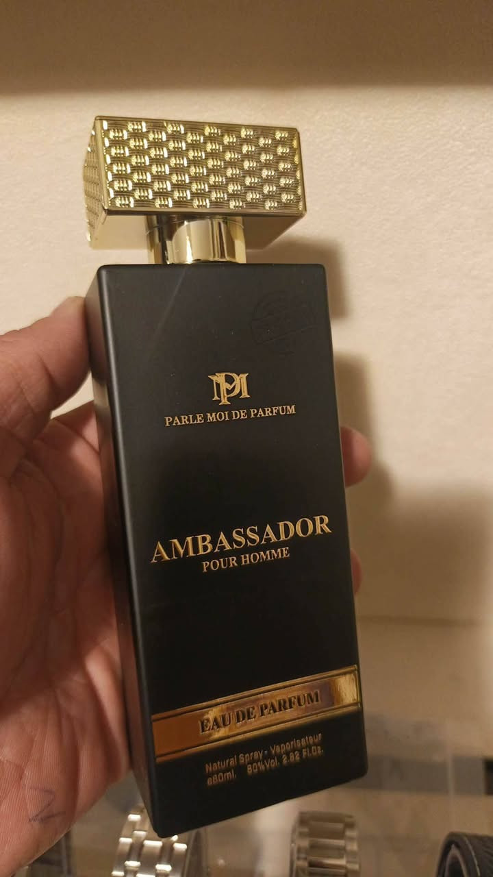 يتوفر عطر امبسيدور 
السعر 75000 شامل التوصيل 
يصل مع العطر كارت تيستر
 واتس اب 
***********
https://wa.me/9647712677677
