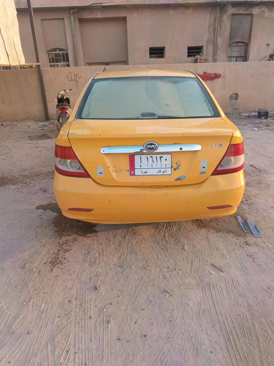 السلام عليكم بي واي دي 2011 محور كورولا اوتوماتيك سياره جاهزه تبريد رقم ذي قار باسمي مكاني ناصريه سوك الشيوخ *********** السعر 45 وبيها مجال
