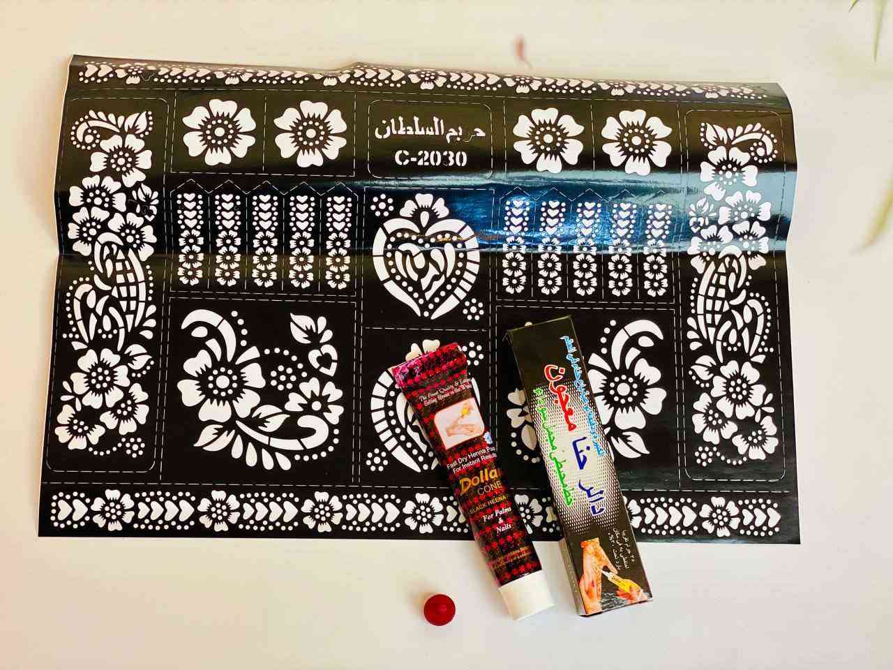 ‎✨ معجون دالر الحناء الفاخر 
💚 يعطي شعور طبيعي ونتيجة تدوم ولونين الاحمر والاسود 

🎨 مع طبقة رسومات‎ الرمادي, الأنبار


**إذا كنت صاحب هذا الإعلان وتريد حذفه لأي سبب، رجاءا أرسل رسالة إلى الدعم الفني**