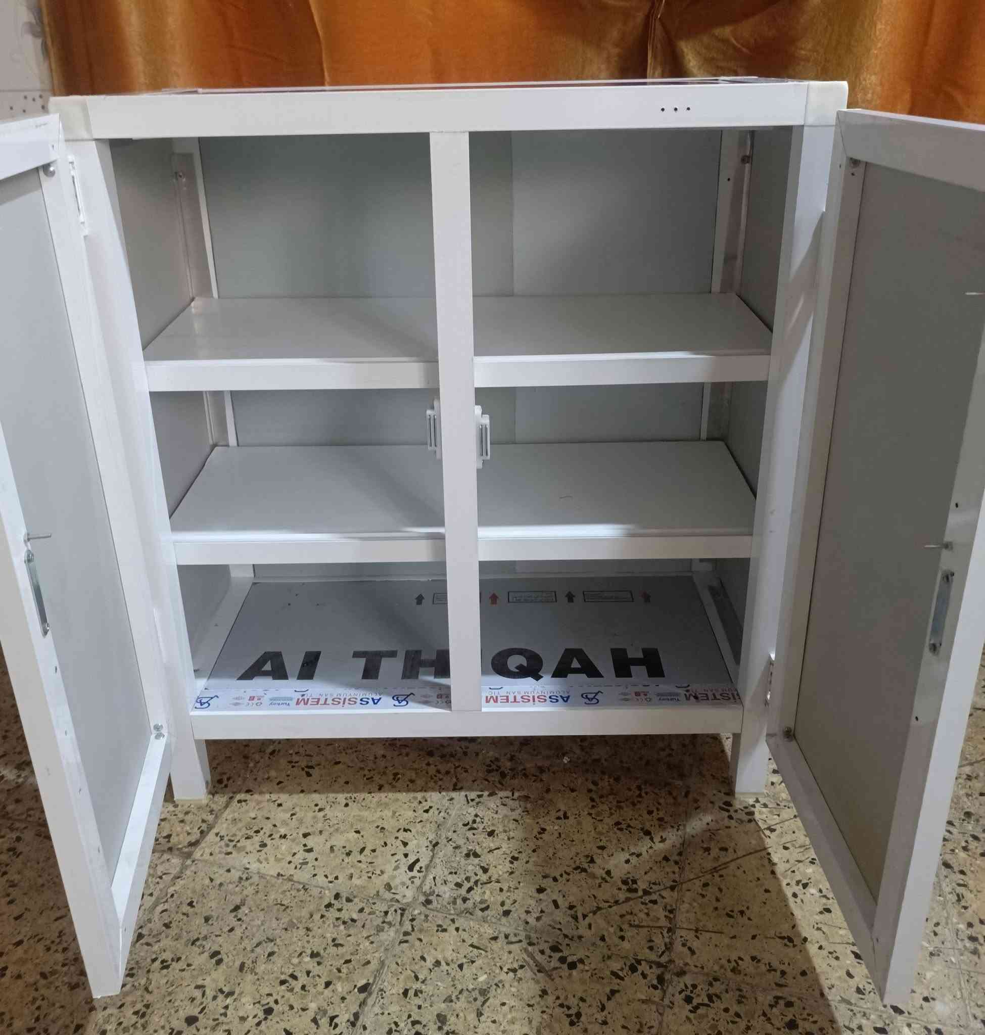 ***********
جزامه تركي قوي جدا عرض ٨٠ رتفاع ٩٠ نزال ٤٠ .سعر ٨٠

سنك متر جديد شغل مضبوط سعر ١٠٠
