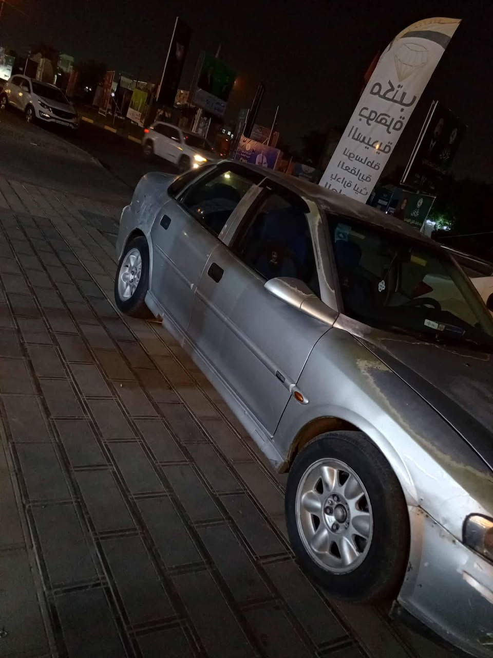 السلام عليكم اوبل فكترا 2001كير ومكينه جدد تبريد بي ليك كير اوتو جام اربعه كهرباء تايرت جدد محرك 2000مسكر السعر 42وبيهة مجال بصيط مكاني بياع تقاطع درويش بيهة ضربه بل جاملغ الخلفي ***********
