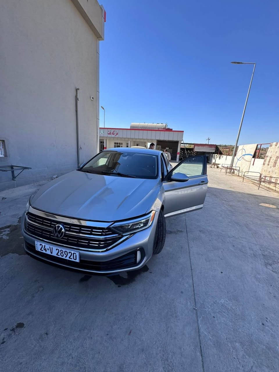 جيتا 2024 ئەمريكى
مواسەفات _شاشه ئەلكيتروني_مەكينه ١٥ توربو_رادره
شاشه كةوره كاميره يه_ شاشه ئةليكتروني يه_دەبل كێره 
كارةبايي ية قفل مةركةزي يه_ئوتوماتيكه_رەقم سەنويي جديدن_ گێر مةكينه شەرته
کورەک ، وەتس ئاپ 
*********** اكر, نينوى
