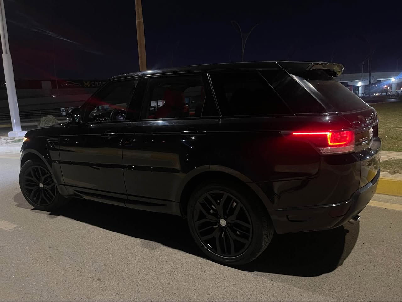 السلام عليكم للبيع رانج روفر 2015

مكينه 8 سلندر ديزل فول مواصفات أوتوبايكرافي اعلى صفه بلرانج

بيها صبغ جاملغ وباب صبغ اوربي بدون فتح بدون دواخل 

السعر 237

مكان السيارة كركوك 

*********** كركوك, العراق
