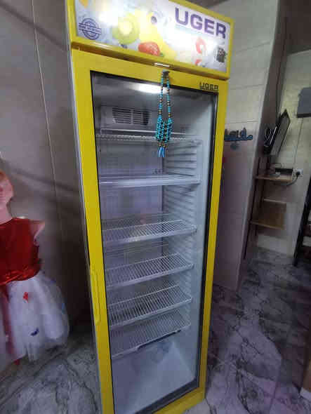 براد للبيع جديد ما مفتوح ولا مصلح استعمال شهر وقفل المحل مكاني الزعفرانيه واتساب *********** اتفضل ادزلك الصور الباقيه والتفاصيل
