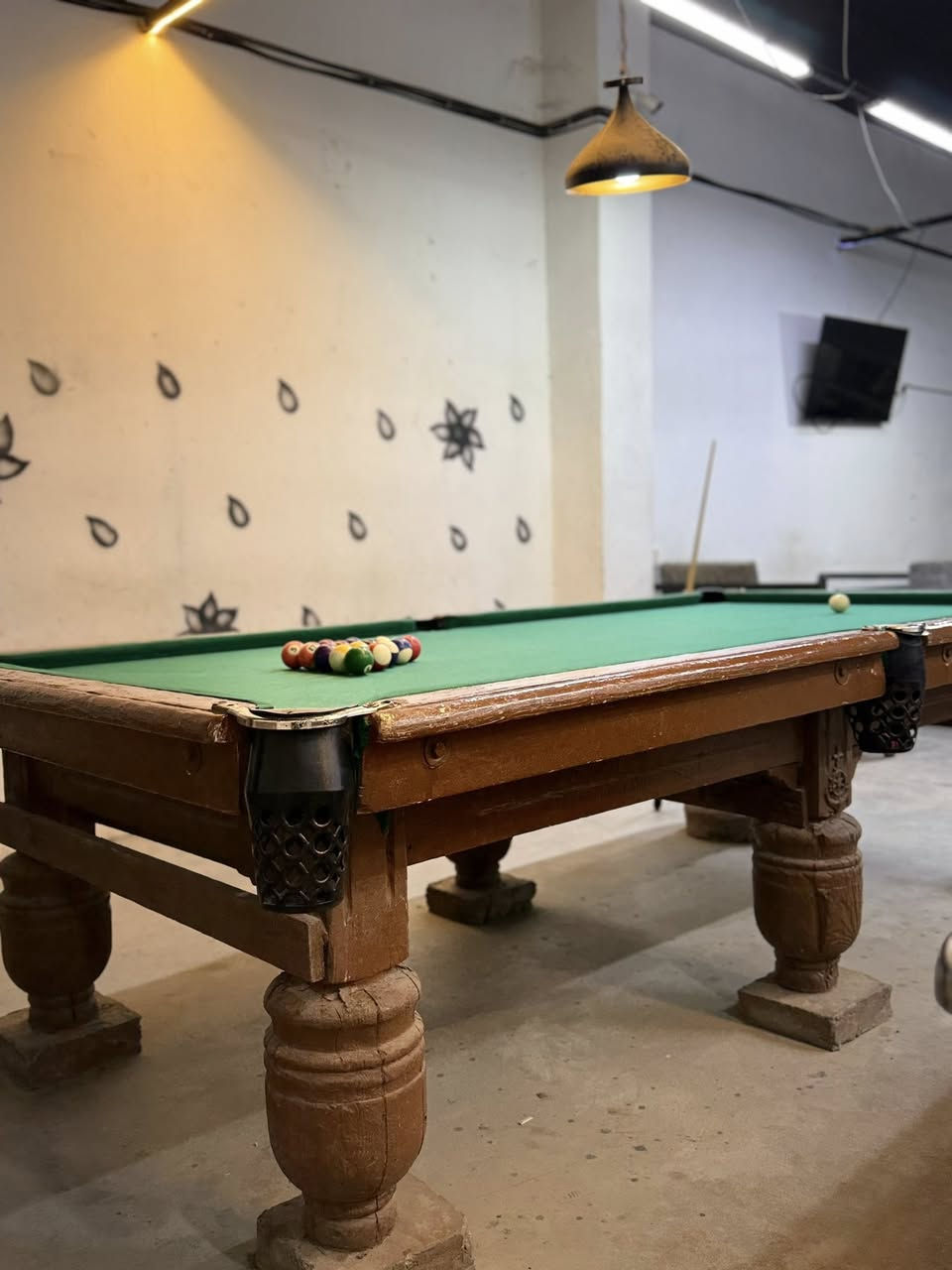 للبيع
بليارد عراقي 
السعر 150  الف 
يجي وياه سيت كرات وكيوب ومثلث 
تفصيخ وشد ونقل عليك


**إذا كنت صاحب هذا الإعلان وتريد حذفه لأي سبب، رجاءا أرسل رسالة إلى الدعم الفني**