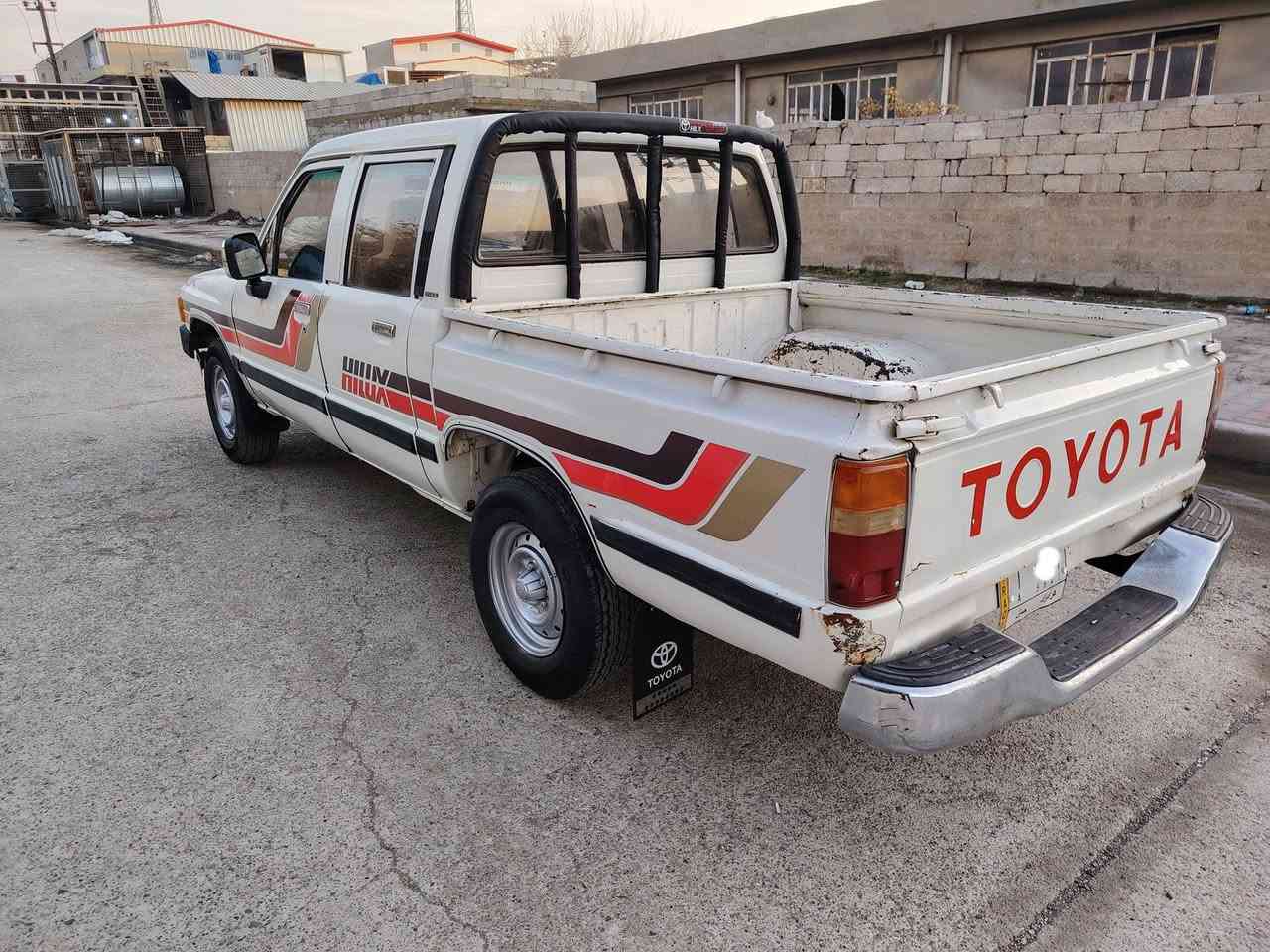 تيوتا موديل. ٨٥. رقم كركوك سنويه مشرو ع وطني لحد27. شرط تحويل. بطاقة بنزين. محرك تيوتا.. كير. محرك. كهربائيات. صدر. تخم تاير. شاصي. اكسل. دوشمه. كوله شرط. سياره صبغ عام جمالية بدون داخل..للاستفسار أكثر ***********.مكان السياره كركوك *********** السعر 52$بي مجال
