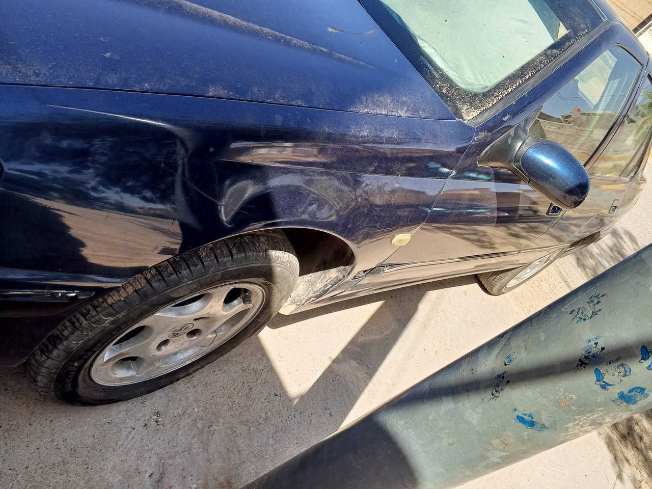 سلام عليكم بيجو 406موديل 2001رقم بغداد سنويه إلى 2027سعر 40رقم التلفون ***********
