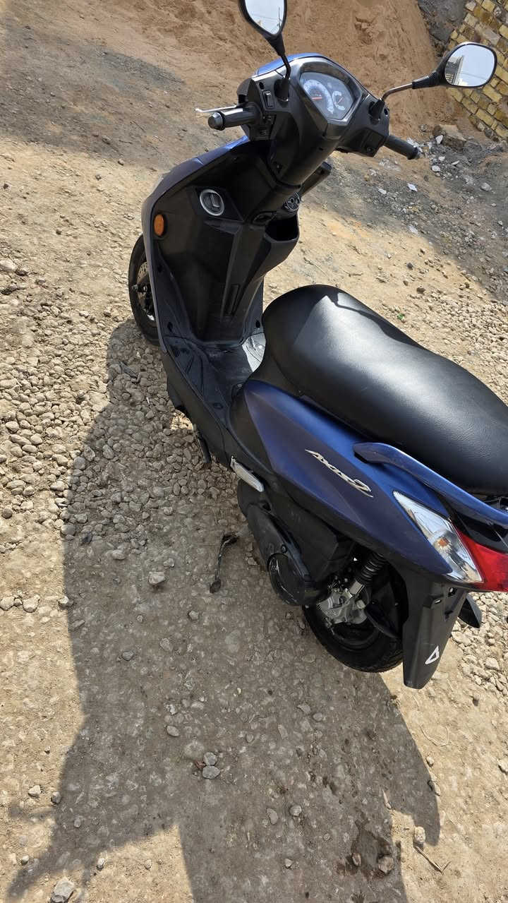 #اكزز_z_حديث_موديل_2018
صناعه الدراجه اليابان 🇯🇵
خطين نوزل 
نضام ايكو اقتصادي بصرف البانزين ⛽ 
استان صفح كهربائي 
#يدات_تدفأه🔥🔥
الدراجه مكفوله كفاله عامه 
كلشي ما بدل بيه 
كڤرات ابلادي 
تايرات ما ابدله مالته اصليه 
نضافه الدراجه 90%
#السعر_13_ورقه_وبيه_مجال_للطيبين
مكاني بابل حله الامام بكر  
اخوتي الغوالي 
(***********)واساب 📞 🔔
