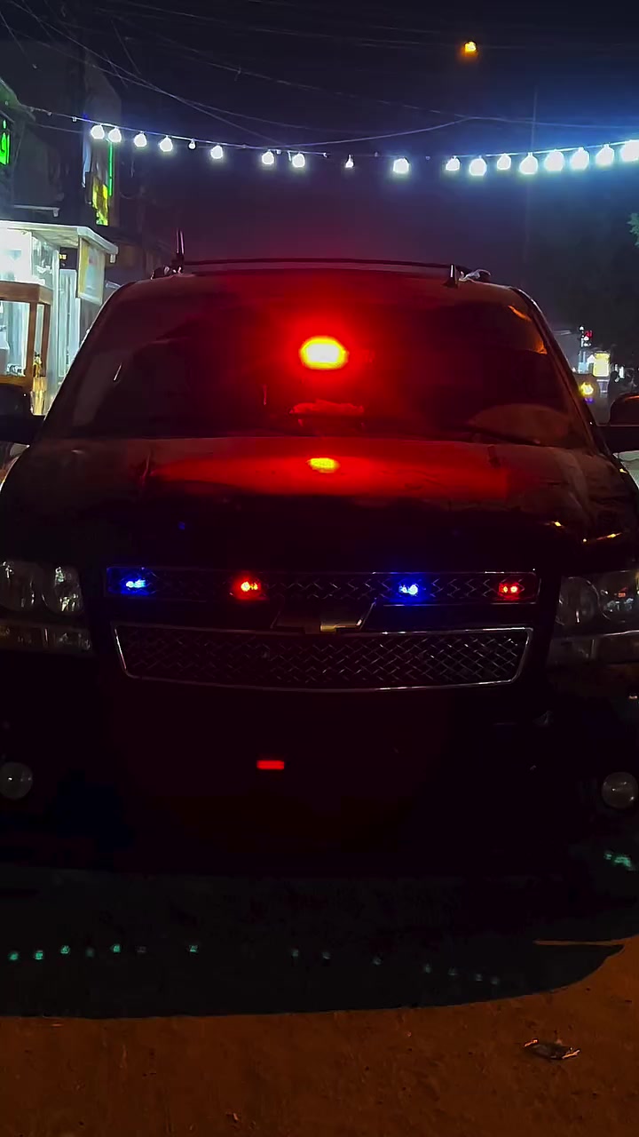 تاهو دوات دوات دوات 
موديل 9 
فول موصفات 
مكفوله من الكصه شرط السونار
مكفوله من حدث نقطت صبغ مابيه 
مكينه كير تبريد كله جديد 
دخل جلد 
كشن كهربا تبريد تدفه 
لون اسود بلادي 
فتحه 
تخم تاير كلش حلو 
صدره خير من الله 
سياره مطلع فقط دخل المنطقه 
المكان بغداد
رقمي  ***********
