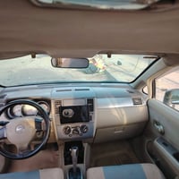 نيسان تيدا • ٢٠٠٩ • نجف