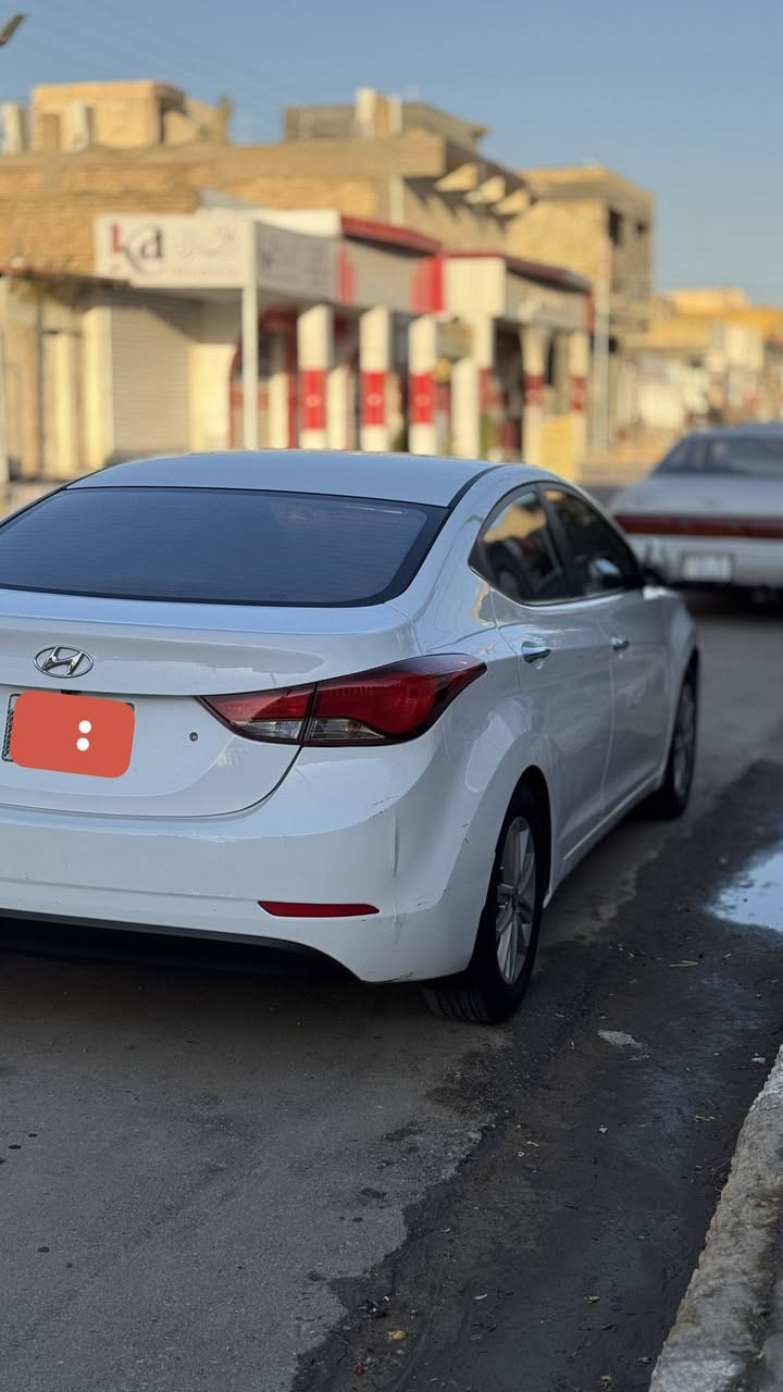 سلام عليكم
النترا ٢٠١٦ خليجي 
سنوية بسمي لل ٢٠٣١رقم بغداد نگليزي
فول مواصفات للاخير 
مكينه 1800 دوش 
الدوسه صبغ اثر شخوط و بيها تكحيل فقط كما موضح في السونار 
مواصفات؛ 
سلايد روف بانوراما 
تحكم ستيرن جهتين 
ويل كب 5 شاشه تاب 
ايكو تقليل صرف 
لايت زنون عدسه ولد امامي 
تبريد قطعتين ،
تخم تاير جديد وحداديه جاهزه من كلشي 

الاستفسار *********** واتساب فقط 

السعر :: ١٣٥ وبيها مجال
المكان ميسان
