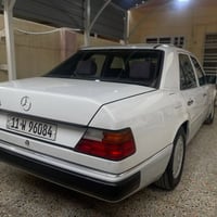 مرسدس١٩٨٨ E300 محرك ٣٠٠قبق اسود  كير اوتو  سياره بيها قطع صبغ  (قماره ...