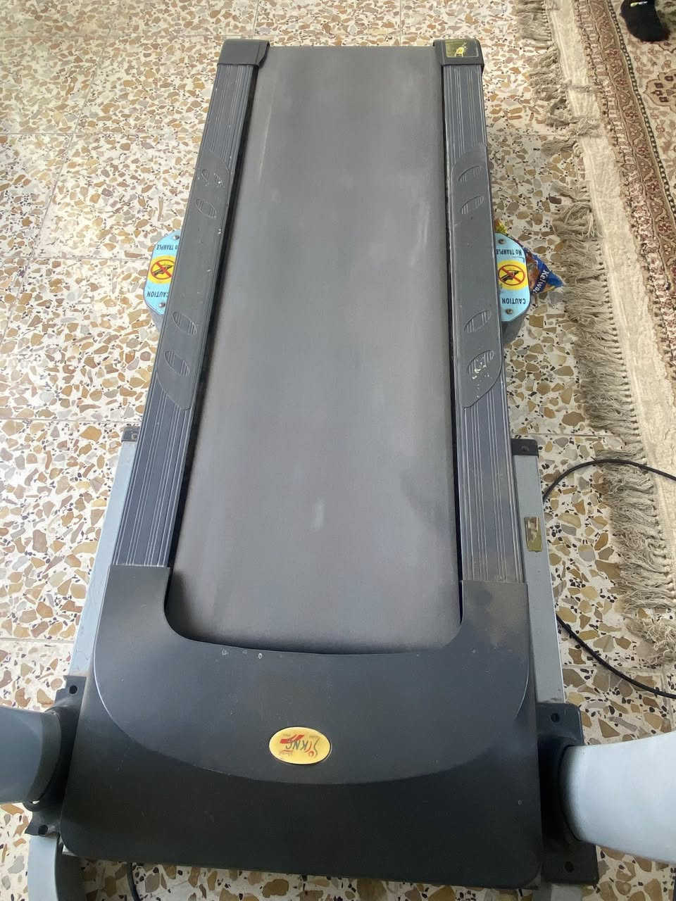 السلام عليكم
للبيع جهاز جري شغال ونضيف جدا ضمان تشغيل ما بيه اي مشاكل ويتحمل أوزان المكان بغداد حي اور خلف جامع خلفاء 

السعر 175 الف السعر قفل

ويحتوي على هزاز ناقص فقط حزام 

وسرعات عالية
رقم ‭٠٧٧٢ ٨٠٤ ٧٢٢٠‬
