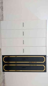 غرفه تركيه ستخدام 5اشهر نضيفه نقص 5 يدات مجرات السعر ٣٠٠ وبيهه مجال بس...