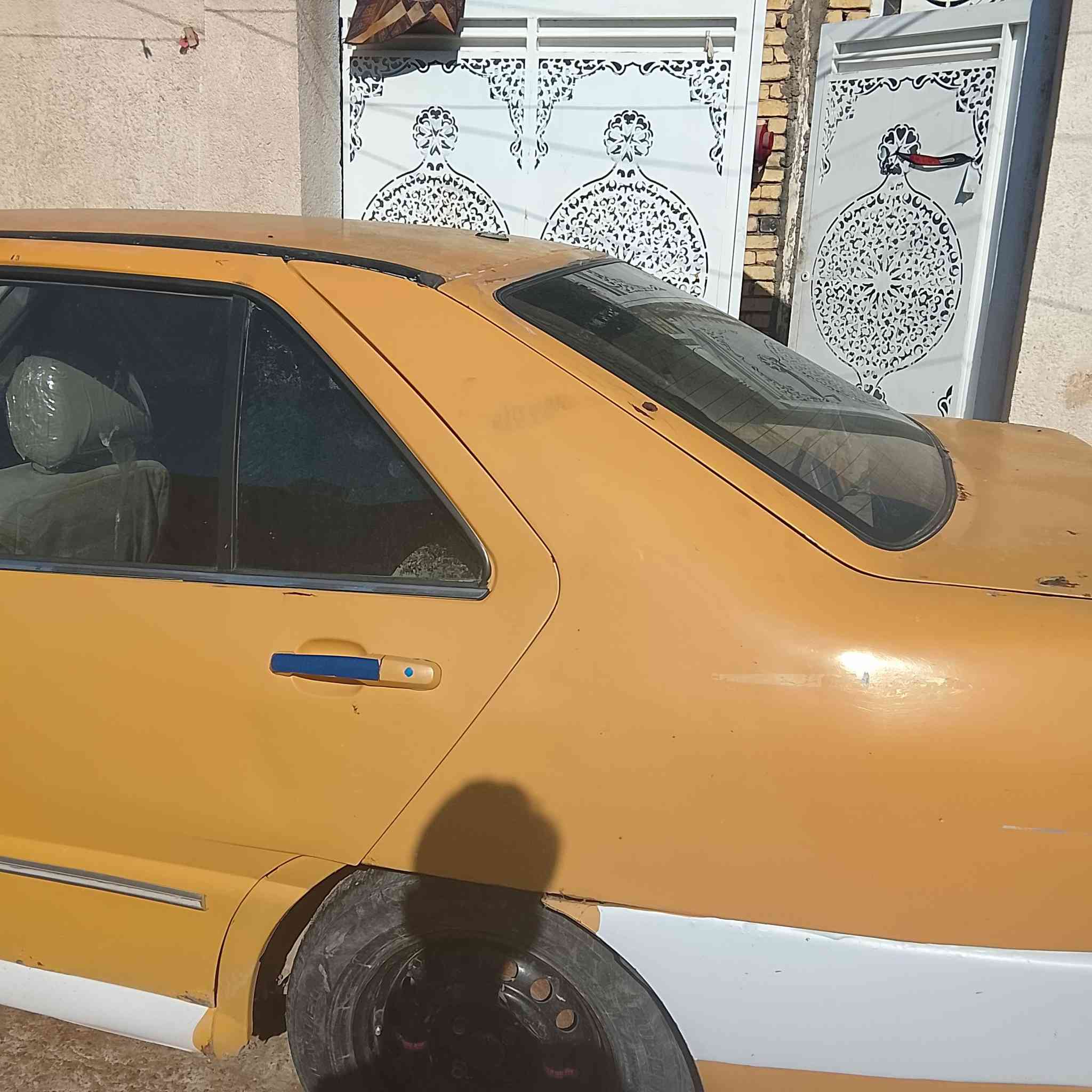 السلام عليكم 
شيري كوين ( كوم حديد ) رقم واسط مميز محرك كير شغال سيارة واكفة عوزها كهربائيات سعر 7 اوراق قفلل 

التواصل :
خاص او رقمي *********** بي واتساب
