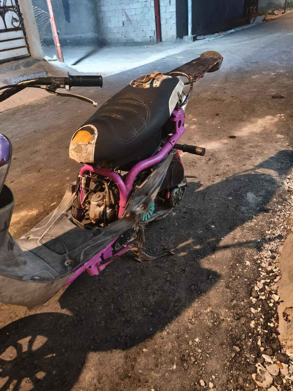 ماكس قجمه حربيه مال لعب بيها بس صوت بزنجيل الدراجه حلوه وناعمه سعر 350 وبيه مجال مكاني ابو الخصيب طريق الوسطي واساب ***********.

