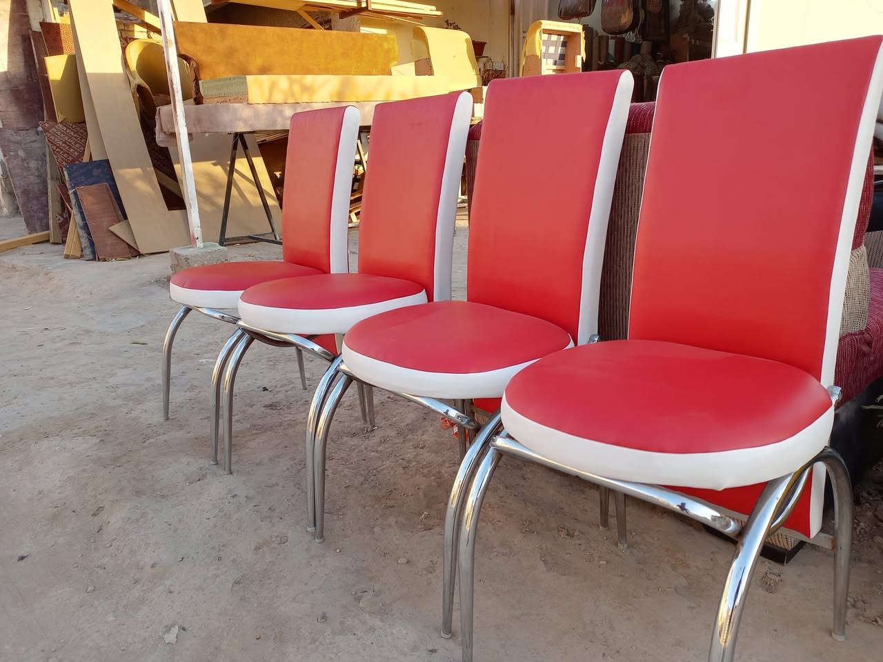 دوشمه وتصليح كراسي ميز طعام ان شاء الله يعجبكم


**إذا كنت صاحب هذا الإعلان وتريد حذفه لأي سبب، رجاءا أرسل رسالة إلى الدعم الفني**