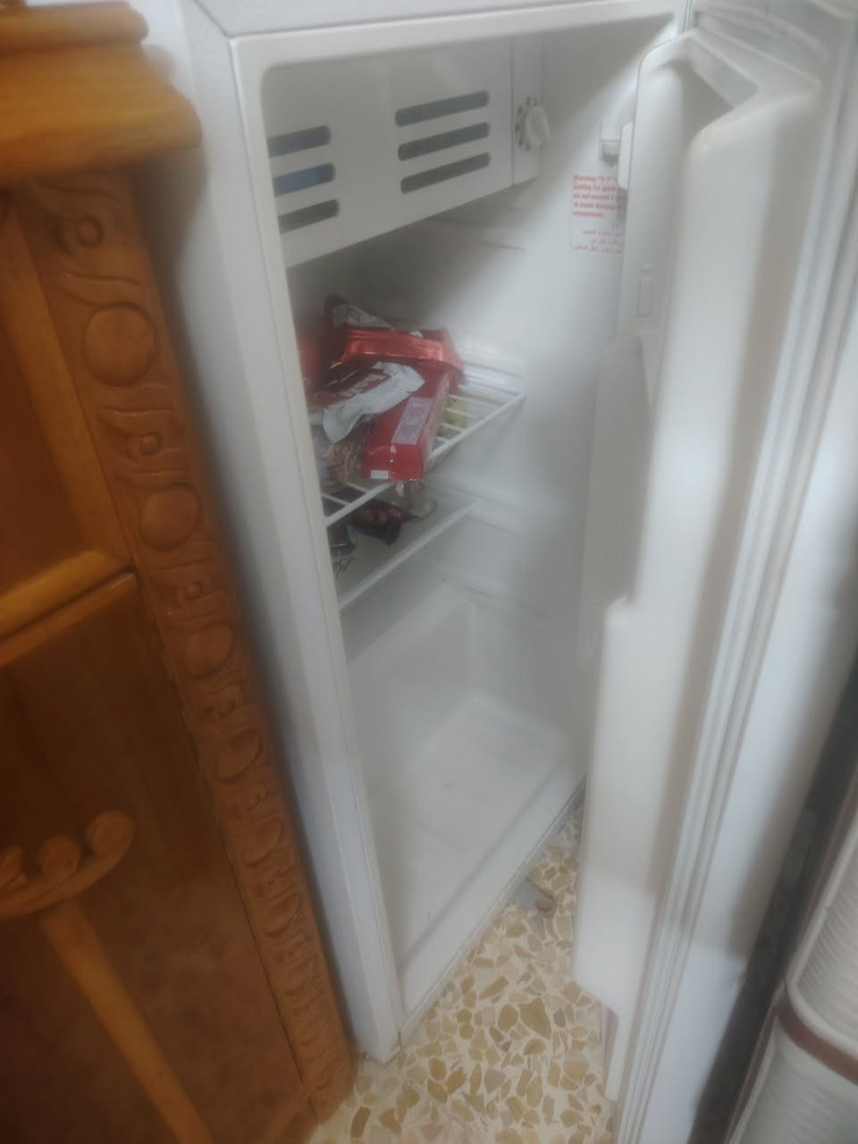 للبيع  نضيفه وشرط الشغل
ب 90 مكاني حي الانتصار 
سبب البيع ما عندي مكان الها


**إذا كنت صاحب هذا الإعلان وتريد حذفه لأي سبب، رجاءا أرسل رسالة إلى الدعم الفني**