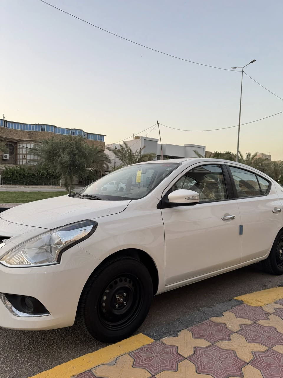 نيسان صني 2025 مصري
مكان السيارة نجف 
ماشيه 4000 بعدهي بوضع الزيرو 
رقم اربيل دولي 
***********
