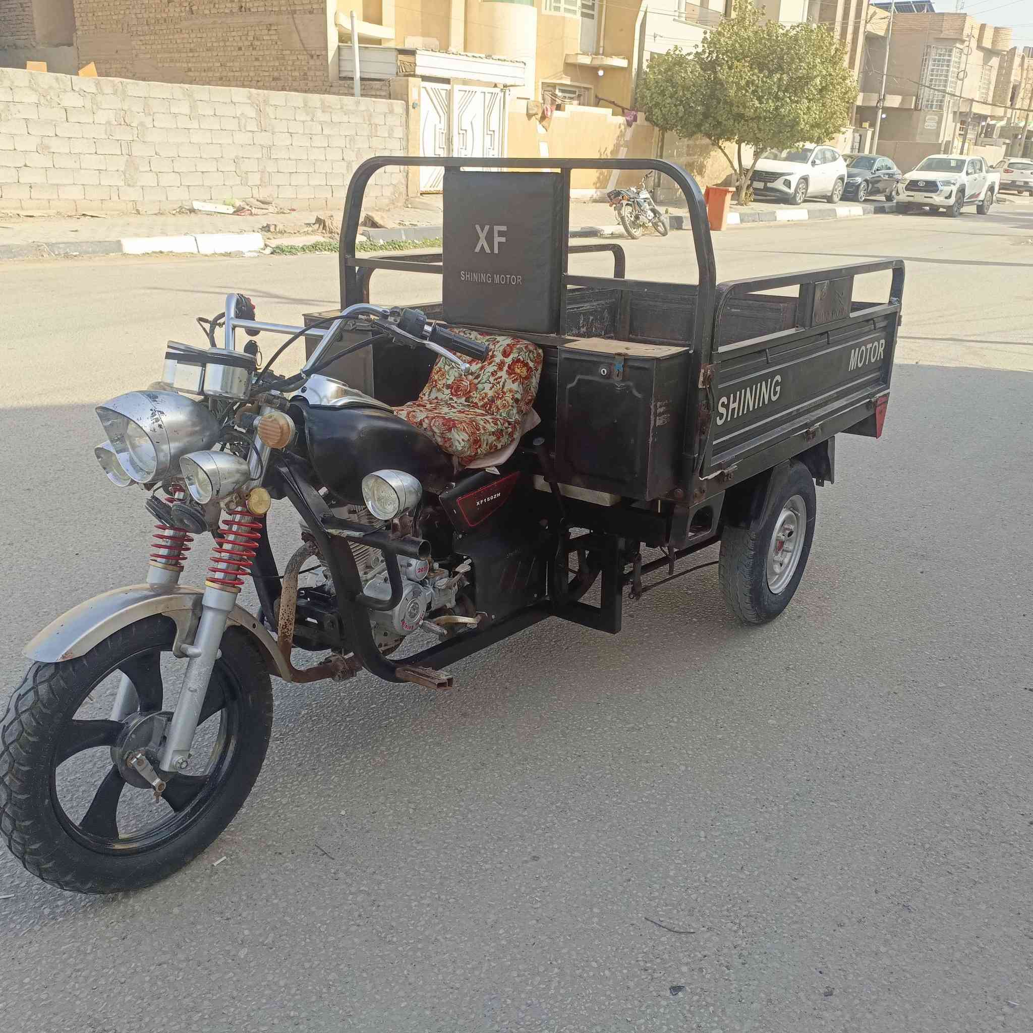 السلام عليكم ستوته للبيع موديل 2017 مقفوله كفاله عامه العنوان ال***********

عنوان كربلاء
