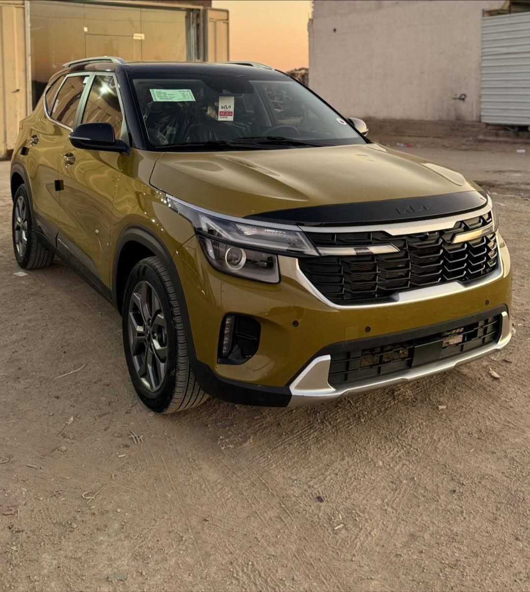 كيا سيلوز 2024
للون مميز 🧡
عداد المسافه : 23 الف 
الضرر : بنيد مصلح نفسه بدون تبديل 
حجم المحرك : 4 سلندر 2000 دوش 
المواصفات S
بصمة تشغيل وابواب  -  تشغيل عن بعد 
- شاشة دجتل - كامره خلفيه 
مقاعد جلد - تدفئه مقاعد - تبريد قطعتين 
رادار جانبي خلفي 
اشاير مري - لد امامي نهاري ليلي 
 - بكلايت لد - زعانف قماره
للاستفسار ***********
