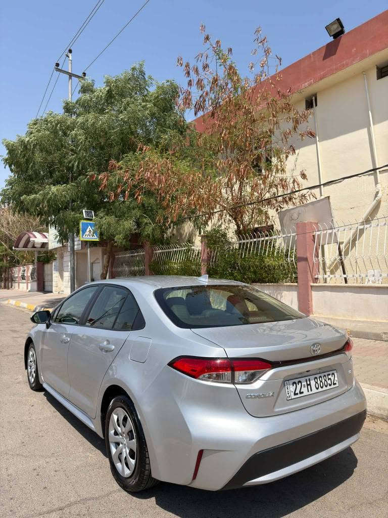 السلام عليكم للبيع تويوتا كورلا 2022 LE رقم اربيل محرك 18 المرغوب مواصفاتها معروفة شاشة و كامرة و تحديد سرعة و تحدد مسار و رادار امامي سنوية جديدة كاملة و بيهه بطاقة بانزين الضرر كما موضح بالصور  بدون ايرباك و بدون شواصي و بيهه شويه تعديل بارد ماشيه 51 الف ميل مكان السيارة كركوك السعر 132 ورقةللاستفسار *********** عربي                *********** كوردي كركوك, العراق
