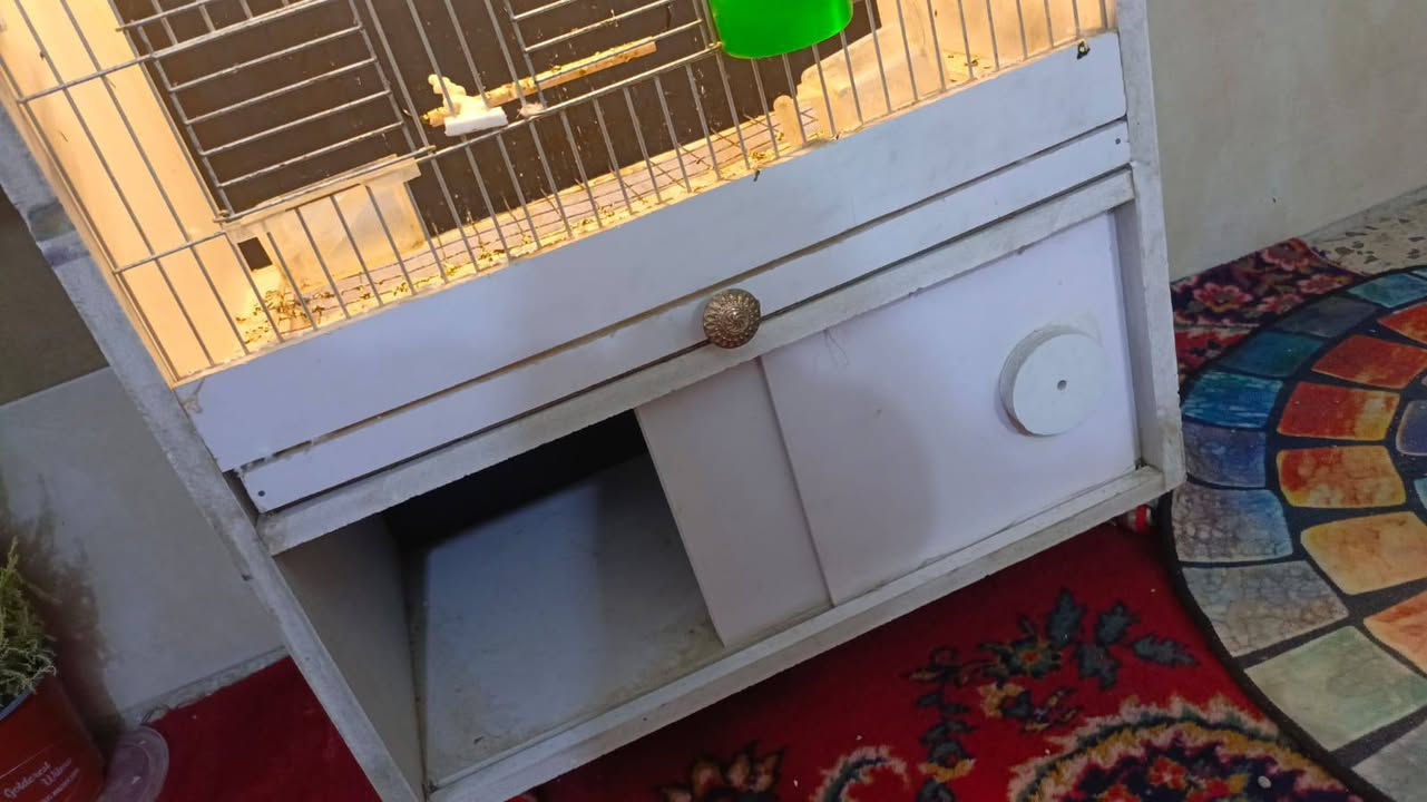 للبيع 35 قفل
***********
