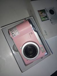 كاميرا • إلكترونيات