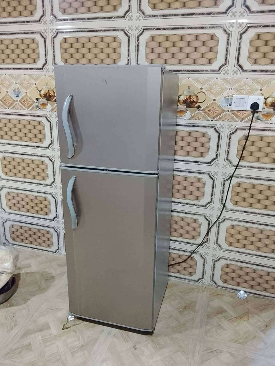 ثلاجه نضيفه شغاله ايا ضرار مابيه بس مجرد اردله غاز تبرد بس مجمده مكانه نجف حولي سعر 120


**إذا كنت صاحب هذا الإعلان وتريد حذفه لأي سبب، رجاءا أرسل رسالة إلى الدعم الفني**