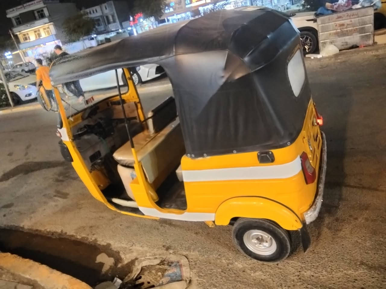 اسلام عليكم تكتك للبيع
موديل 19 بشهر 12 يعني عشرين بدي المغلون مسجلة. 19 ماشة جديدة تايرات جدد شفتات جدد بنزات درايم شفتات لقم سلف باتري جامة جادر  كلج قماجي كلة هواي شغلات بدلت بيها كلة جديد محرك جديد على سحك صار 4تيام من شادة كلة جديد شغل وطلع وين ما تريد ما ناقصها شي أوراق المصطفى 7ورقات كاملات كشرها كدام العين بيها ضربة بل لغد بصيطة ورجعتها بيدي عارضها 4500بيها مجال بصيط بيع مستعجل اتصل واني بل خدمة مكاني بغداد الزعفرانية ***********
