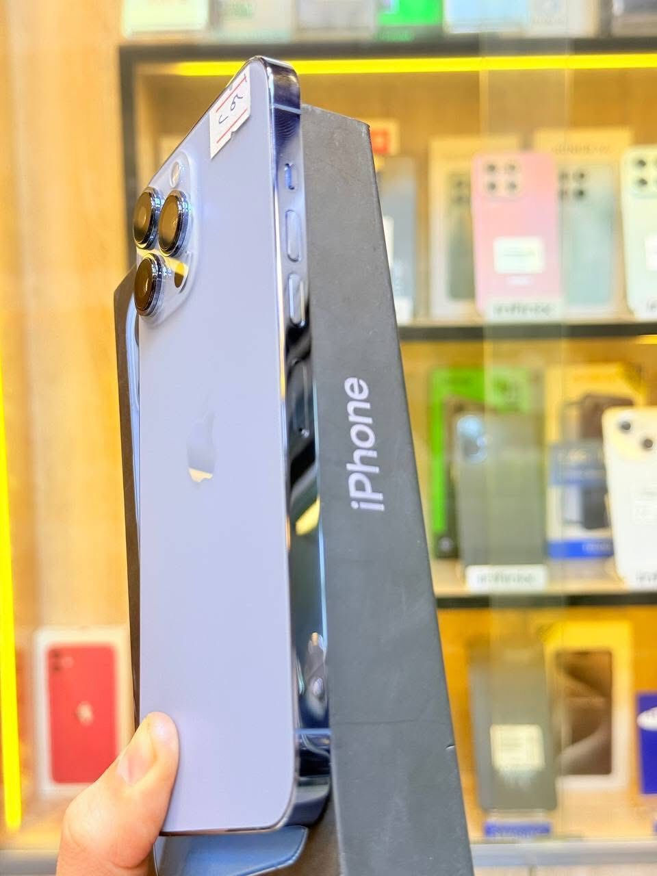 ايفون ١٣ برو ماكس
جهاز نضيف ممبدل بي شي ذاكره ١٢٨ 
بطاريه ٨٥ كلش نضيف 
مكاني بغداد العبيدي شارع 20


**إذا كنت صاحب هذا الإعلان وتريد حذفه لأي سبب، رجاءا أرسل رسالة إلى الدعم الفني**