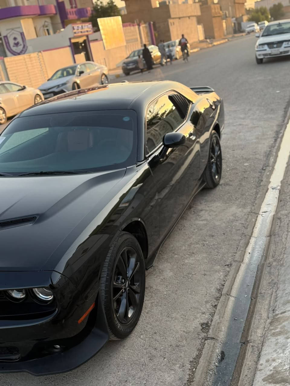 Dodge Challenger 2022 SXT
دودج چالنجر موديل 2022 SXT فور ويل بس ملغي حالها حال توو ويل 
بدون صبغ وضرر و شاصي ولغود مكفوله صور الحادث موجود فقط تعديل بارد مبين 
ماشية 46 الف مايل 
مواصفات شاشة وسط معروفة 
رقم وسنوية جديد شرط تحويل وغرامات 
شرط كلشي بيه ع البلاد كلها ع الفحص دينار متصرف عليه 
مكاني طوز خورماتو 
سعر // 175 وبيها مجال 
***********
