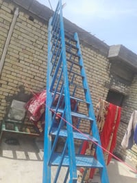 الدرج للبيع ١٢بايه الحديد الثقيل اي خياس مابي كلش نضيف ماصار فتره من ا...