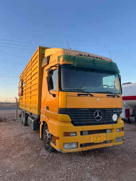 قارطره ومقطوره اكتروس موديل 2002 الحجم 1843 متواجد في معرض بغداد الحديث  العنوان الانبار الرمادي منطقه الشراع الخط السريع للتواصل ***********
***********
