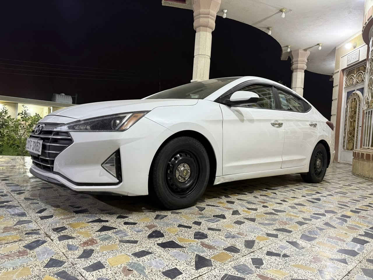 سلام عليكم
البيع النترا وارد امريكي 

موديل 2019 شكل 20

رقم بغداد تحويل مباشر

رقم وفحص وهزه كله جديد

صور الحادث مرفوقه بل منشور

الضرر  قطعه وحده

جاملق الخلفي فقط

المواصفات  فولللللل

حجم المحرك 2000 دوش المرغوب 

بصمه تشغيل وتفتيح ابواب 

تحكم ستيرن جهتين  فول تحكم

فتحه سقف

المقاعد جلد

تبريد بيانو

كشنات حار

نضام تسلق 

حساس امامي وخلفي 

شاشه حجم كبير 

كامره دواره 

نقطه عمياء

الجنطه تفتح عند الاقتراب

اريل فنديشن 

لأدار امامي 

بعد بيها هواي مواصفات

السياره خير من الله

السعر 130 $ ورقه بيها مجال بصيط

وتدللون علينه 

العنوان بغداد جسر ديالى الجديد 

تقاطع 9 نيسان 

الاتصال ***********

ابو محمد الشمري
